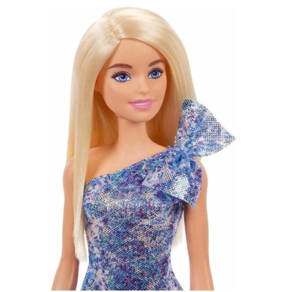 Barbie - Picture 4 of 8